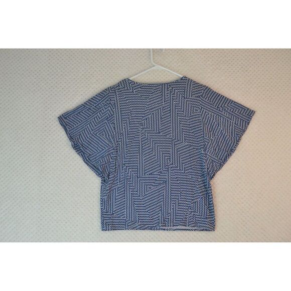 Chico's Women's Medium Blue Geometric Batwing Short Sleeve Blouse - Picture 11 of 15